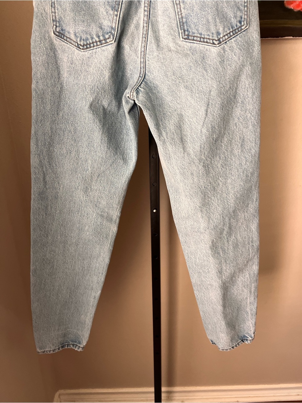 John galt light Wash High-Rise Mom Jeans - Picture 8 of 9